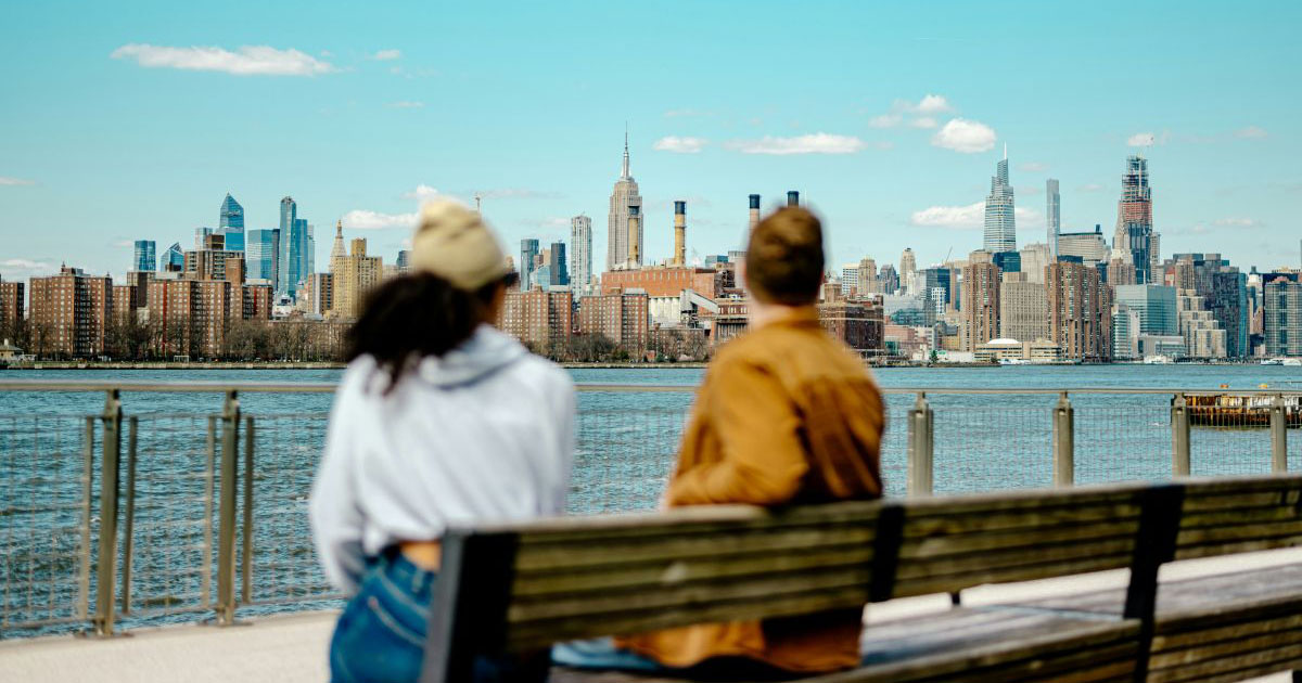 New Yorker claims it's taboo to ask fellow New Yorkers what they do for work: 'It's a sensitive topic for the Brooklyn crowd for sure.'