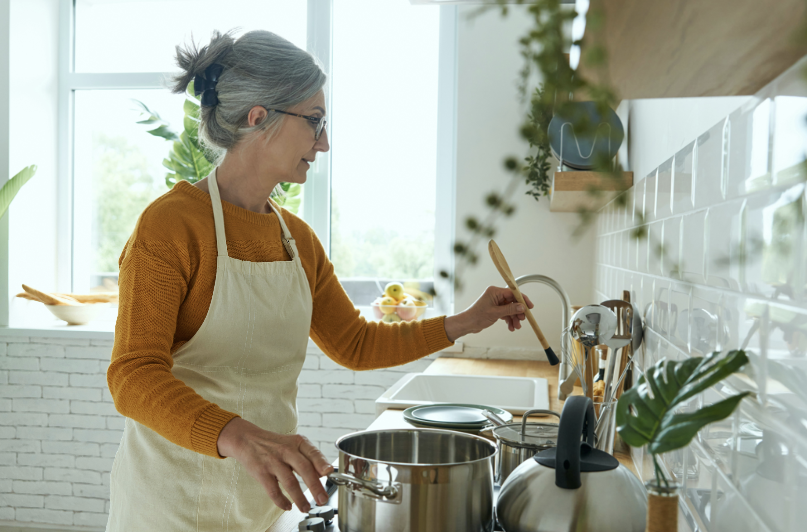 Woman learns her motherinlaw is rearranging her kitchen while she's
