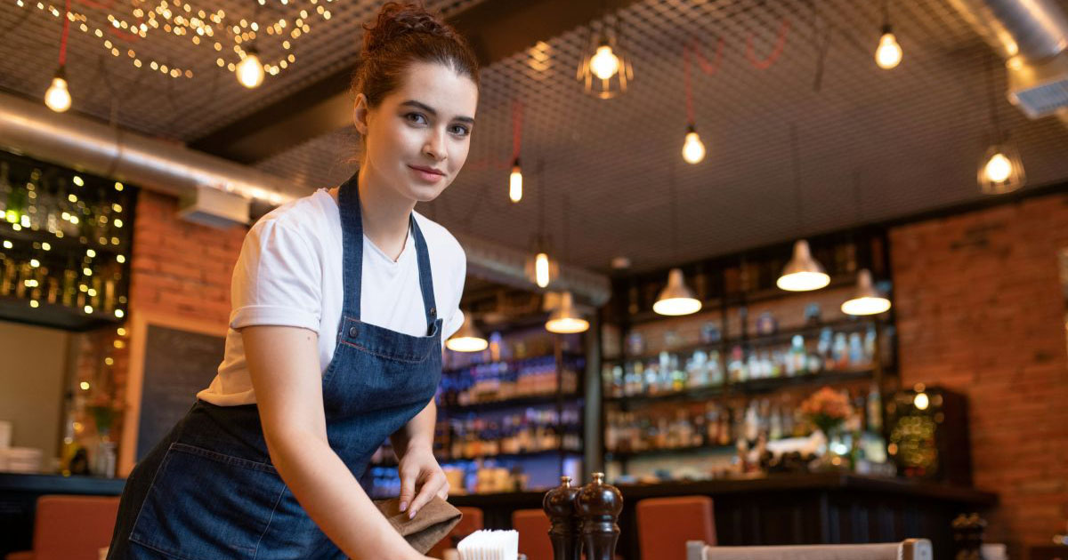 23-year-old employee refuses to cover her 26-year-old coworker's shifts until she repays the $800 she lent her 15 months ago: 'I’ve covered at least 14 of her shifts this past year, and she has never covered for me.'