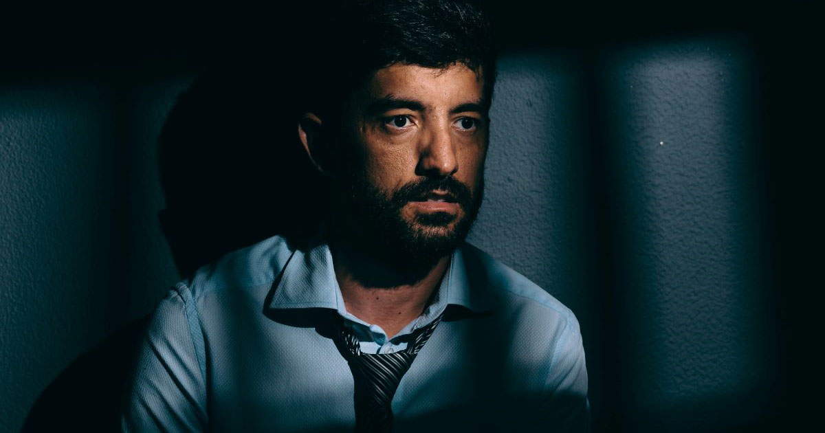 Dad steals $5K from his 19-year-old daughter to pay off his car, daughter closes her bank account because he has stolen from her since she was 14: 'I lived with this for 5 years.'