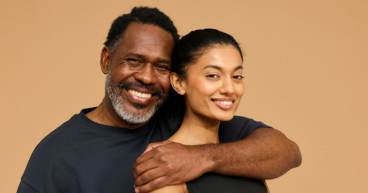 Daughter tells 52-year-old dad it's disgusting that he's dating a 19-year-old girl: 'Have fun being the oldest guy at frat parties.'