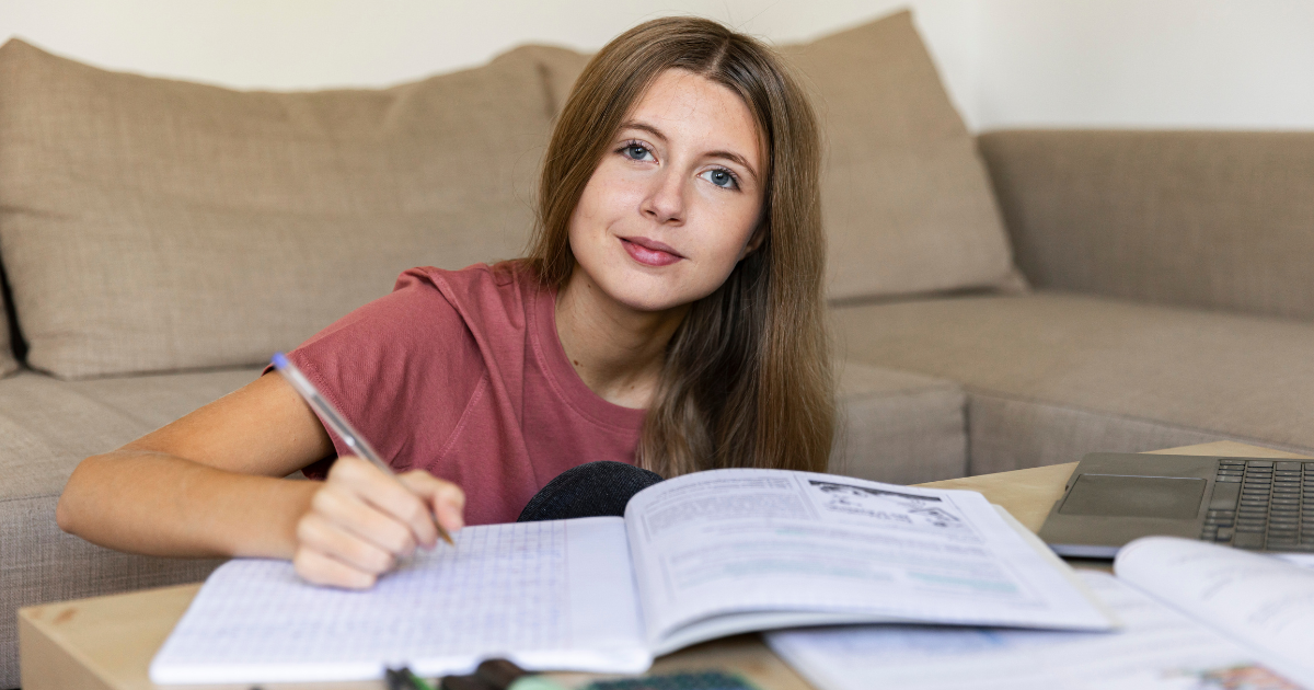 'Get out of my house!': 36-year-old mom kicks a teenager to the curb after they maliciously sabotage her 15-year-old daughter's school project