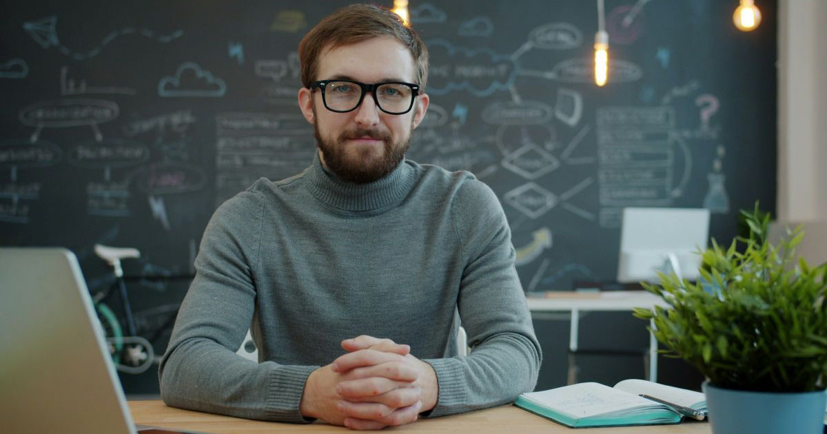 Aunt helps nephew get a job at her company, hires him without knowing he never got his college degree: 'Could this potentially hurt my aunt and her status at work?'