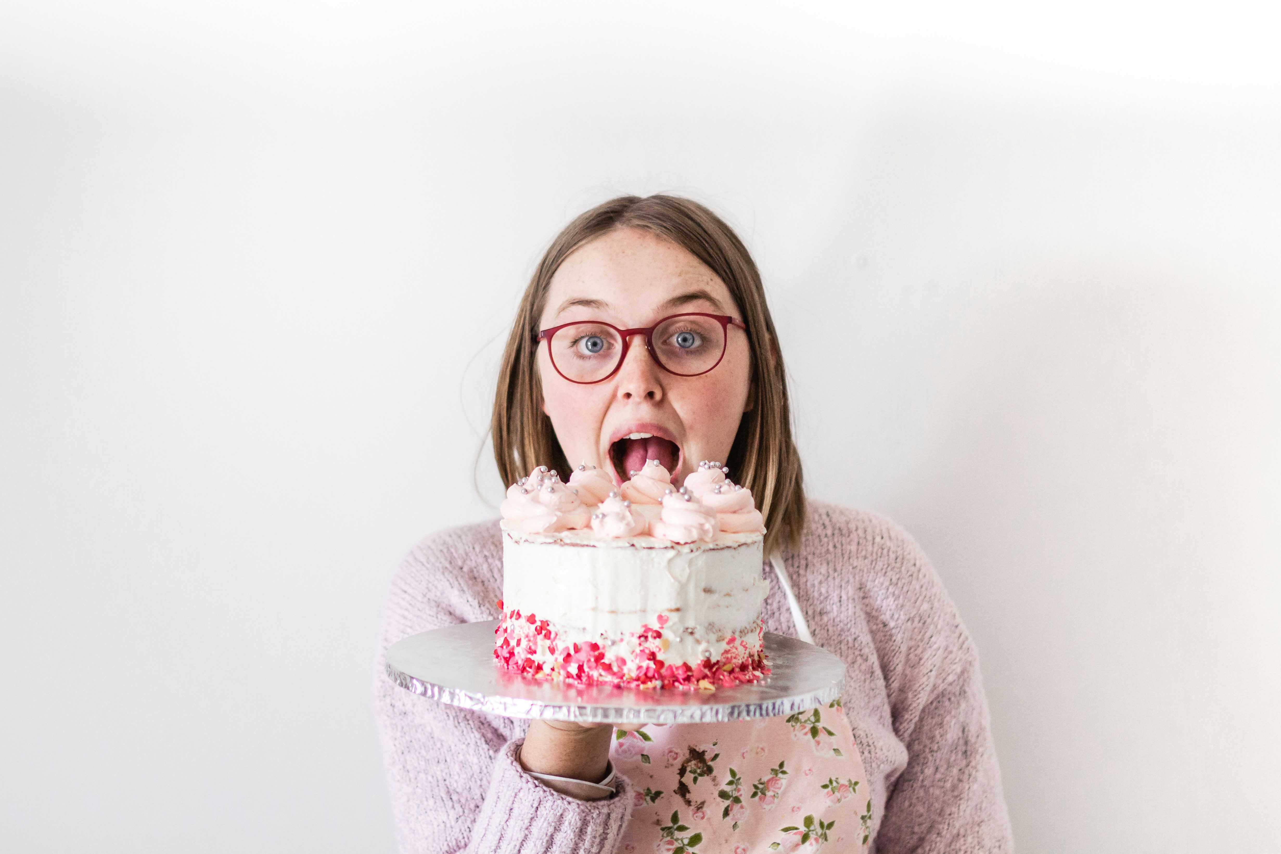 Birthday girl gives herself the gift of self-respect by standing up to pushy friends who were blatantly ignoring her cake choices: 'It isn't about the value of the cake!'