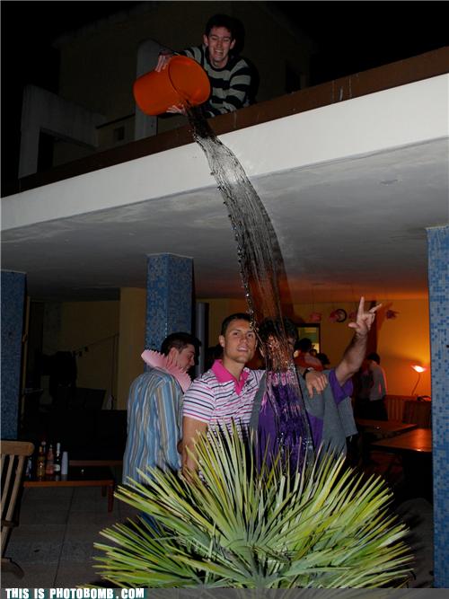 Wet Party - Photobombs - photobomb that guy