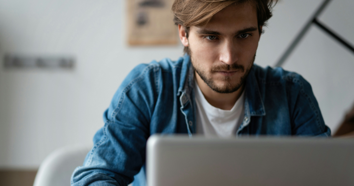 Tenant changes Wi-Fi password to block freeloading neighbor, he guesses the new one and offers to split the bill: '[It was your dog’s name with 123 at the end]'
