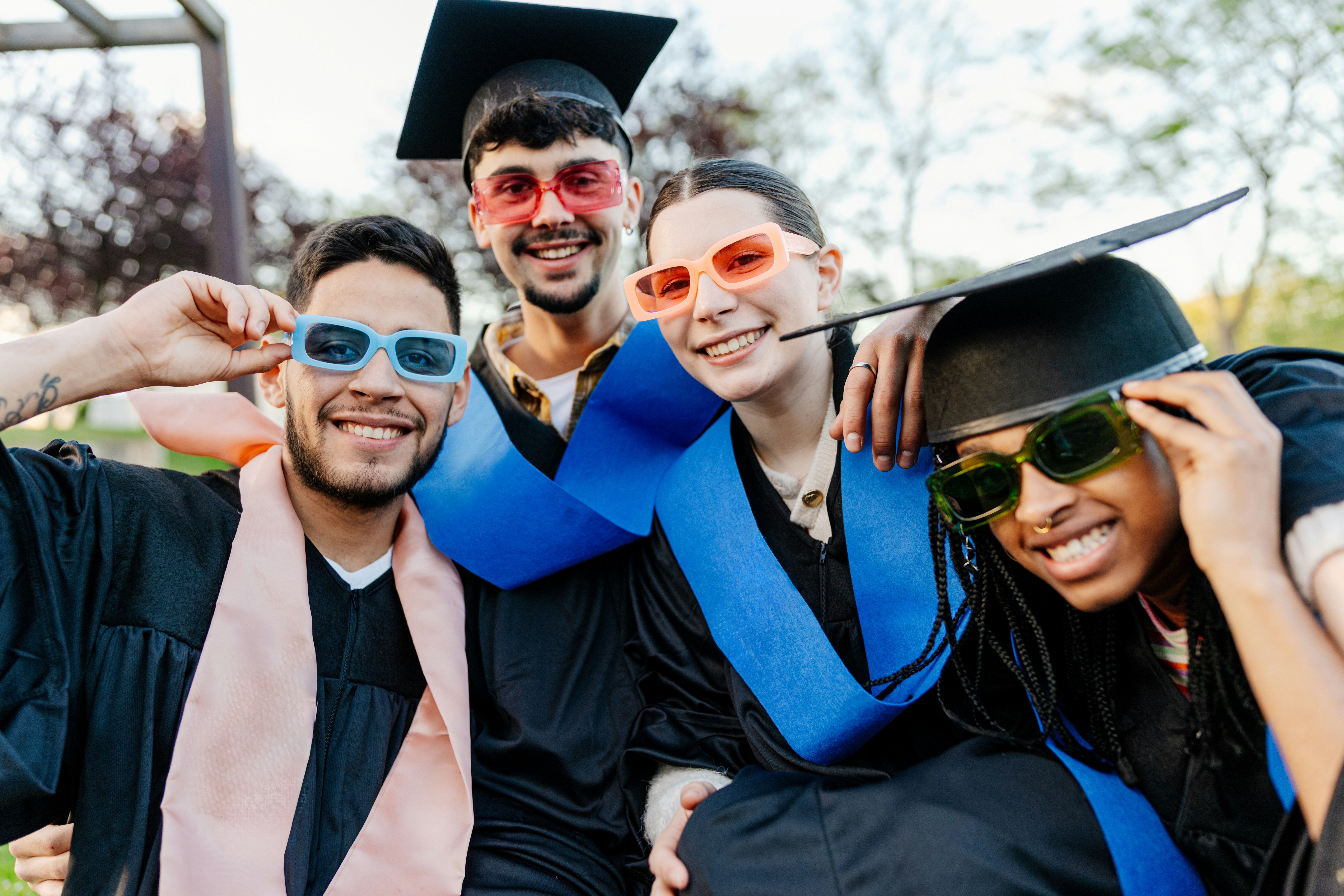 Grad party hostess confronts plus-one guest who didn't introduce herself, guest leaves the party to sit in the car alone: "I didn't know whose house it was."