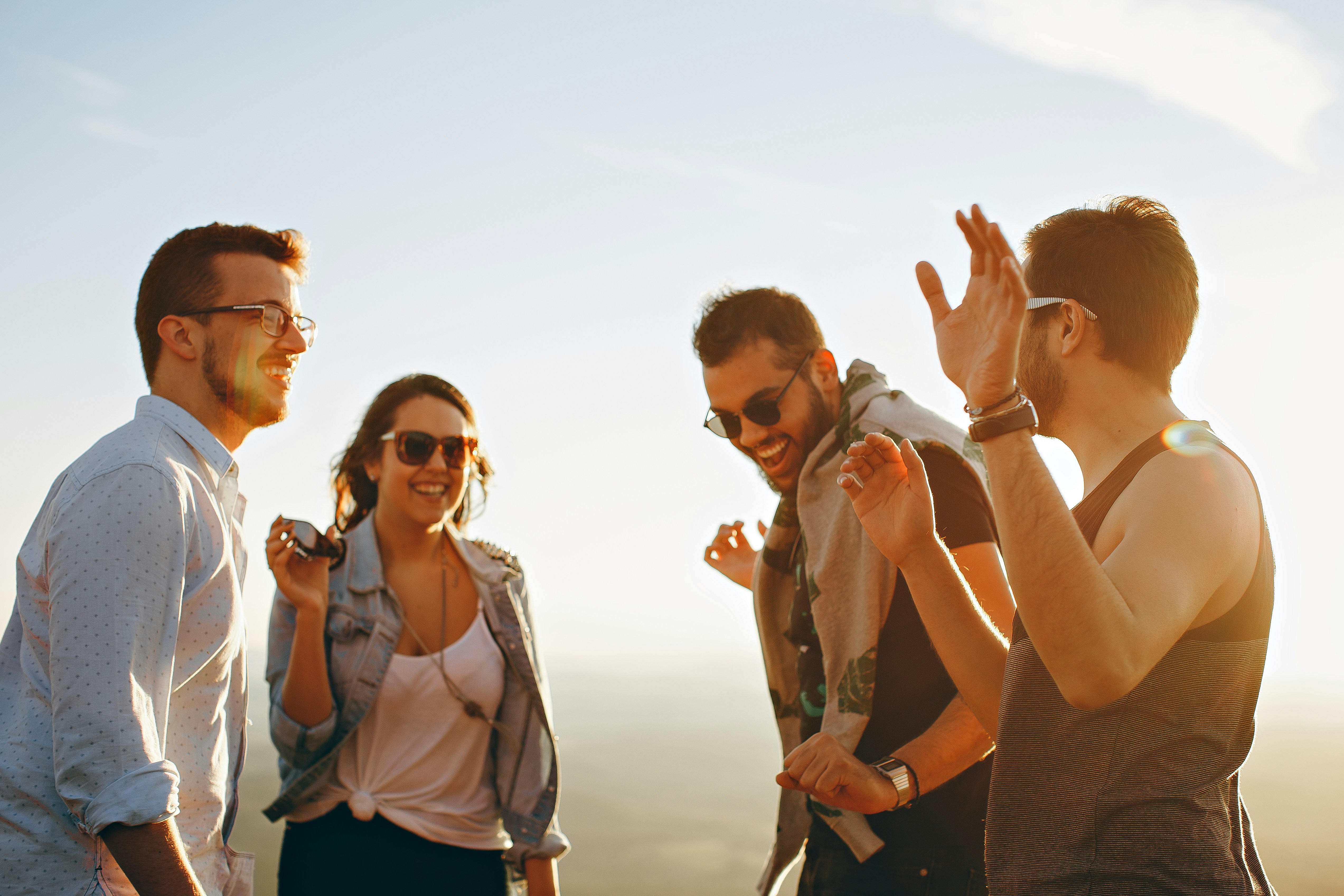Friend has to step out of a vacation with friends, but offered to pay his part anyway to avoid inconveniences. The hotel canceled the reservation, so he asked for his money back: ‘Sorry, we need the money, so I can’t give it back’
