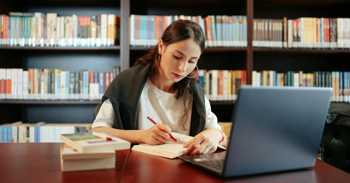 Computer science PhD refuses to drop the married name her ex husband once insisted she take: 'You're stealing my family name'