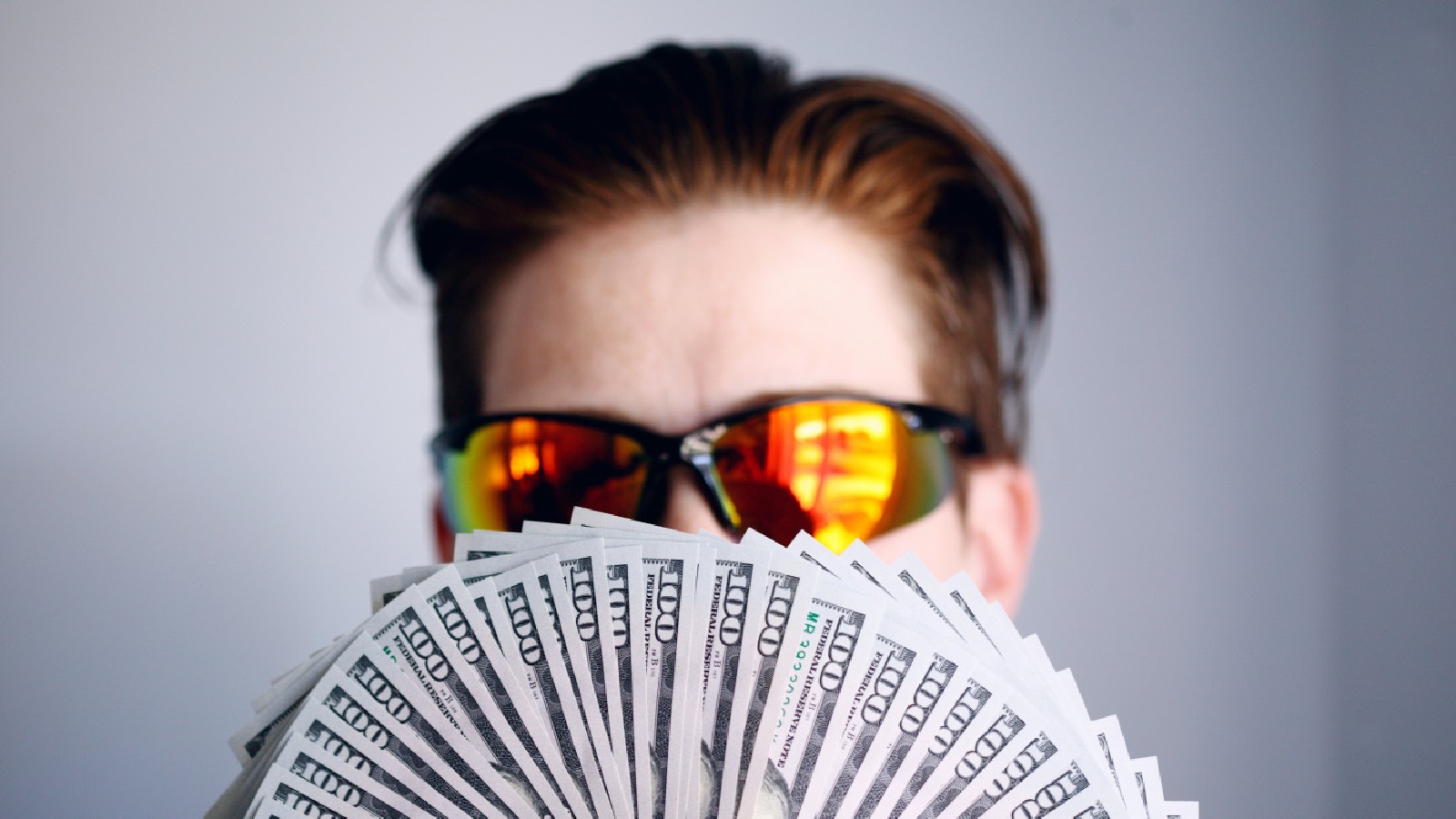 Payroll department employee notices coworker gets a raise by mistake and doesn’t alert anyone: ‘HR discovered the mistake. They are correcting future paychecks and want to recover the overpaid amount over the next year. The coworker is obv devastated’