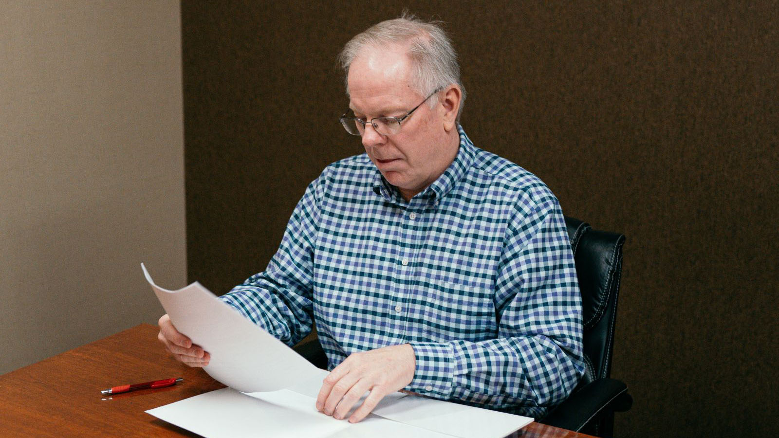 64-year-old baby boomer loses job after refusing to learn new software that his company gave him 3 months to learn: 'He’s telling people he’s retiring early.'