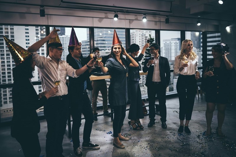 Boss denies employee’s bereavement leave, schedules "mandatory fun" team event after working hours instead