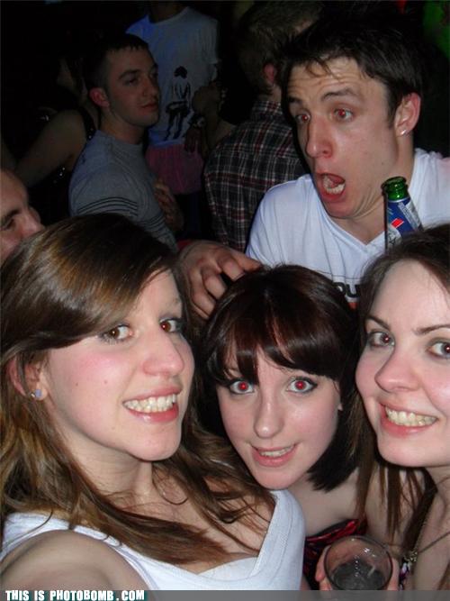 Roofies Taking Effect in 3..2.. - Photobombs - photobomb that guy