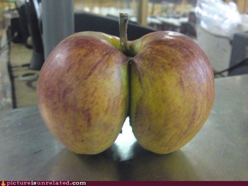 Apple bottom nude