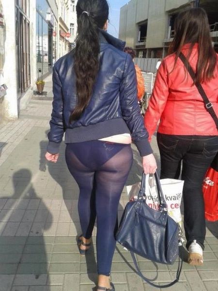 Did You Forget Something? - Poorly Dressed - fashion fail