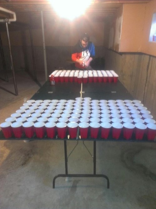 Play Beer Pong Like A Champ - After 12 - Funny Pictures, Party Fails 