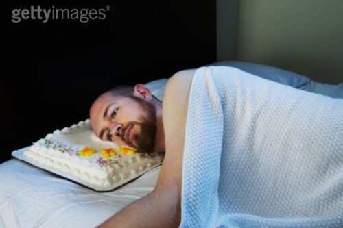 the-perfect-stock-photo-for-a-sad-birthday