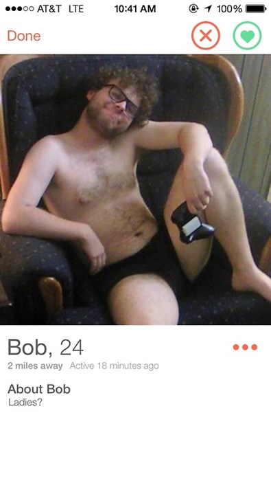 who is dating scarlett johansson