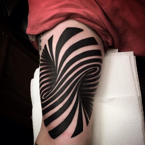 I'm Getting Vertigo From This Amazing Tattoo - WIN! - epic win photos