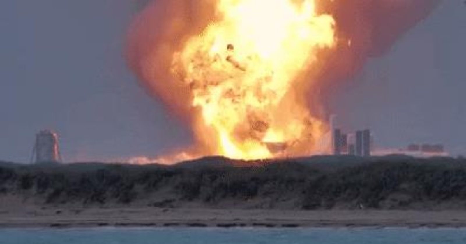 SpaceX's Starship Prototype Exploding in Glorious Slow-Mo GIFs - Home ...