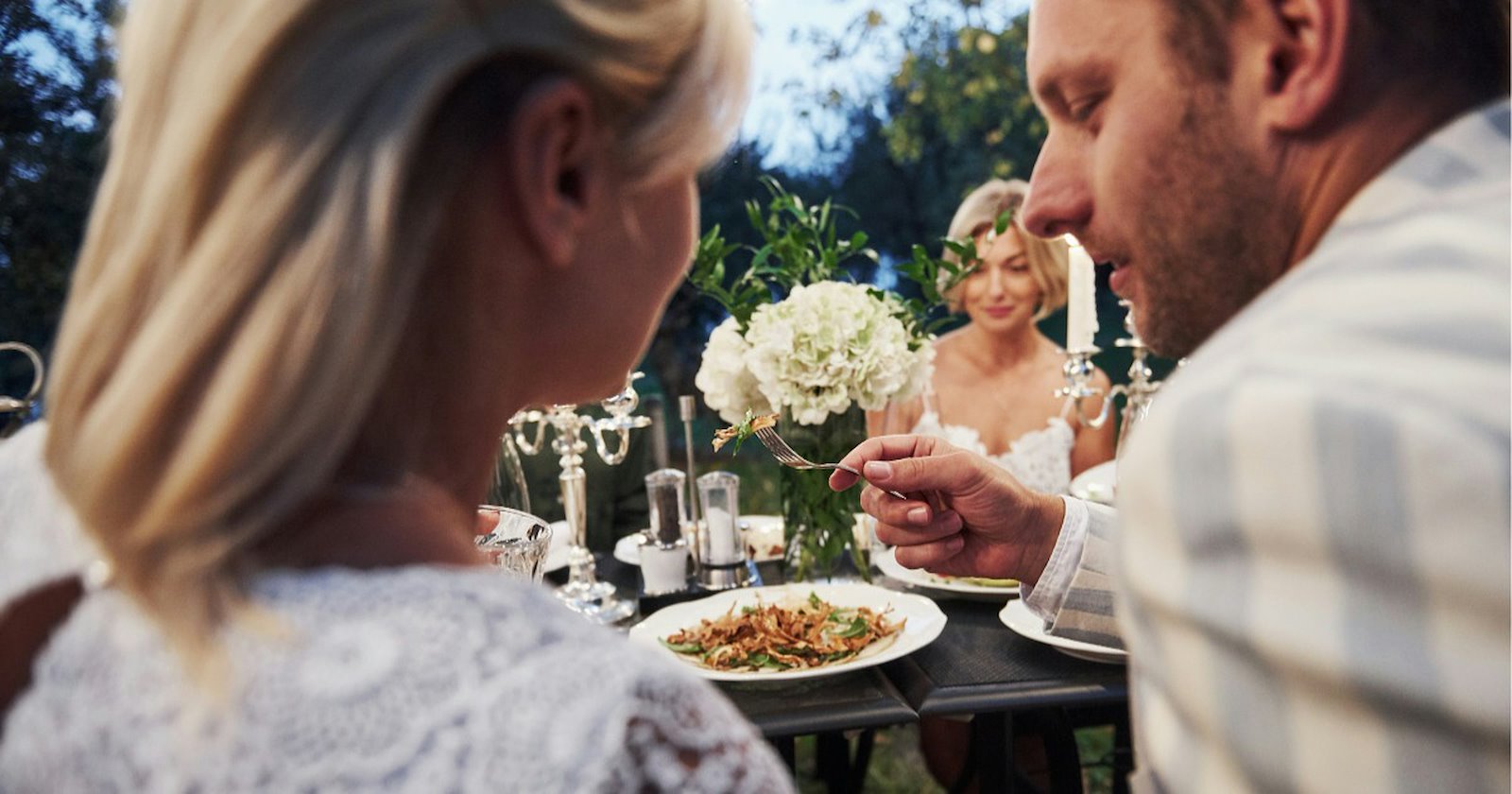 Wedding planner seats guests alphabetically by first name, separating ...