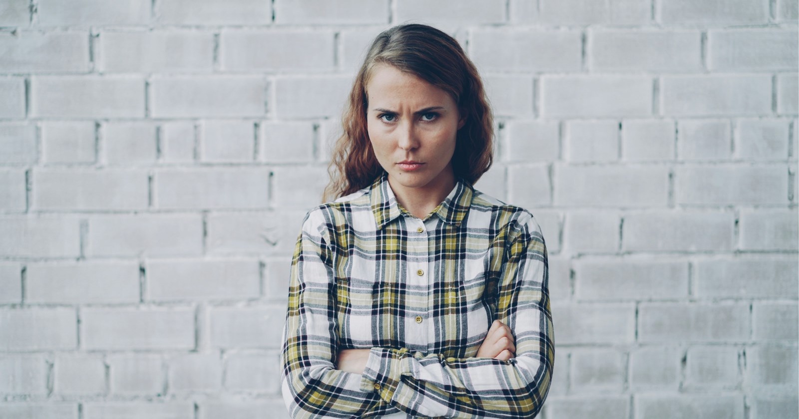 31-year-old employee suspects coworker is jealous of his recent promotion: ‘Instead of the “congratulations” I’d expect much like the others in our text group chat, she just says “You trying to take my job?”’