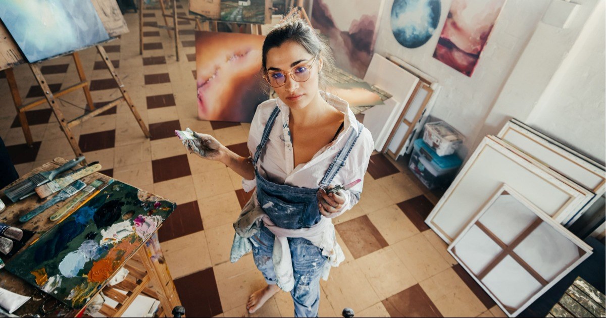 ‘I completely lost it on her. That chaos was my system’: Austin artist kicks out her sister, Vanessa, after she reorganizes her studio without asking, messing up her creative system and wrecking her workflow