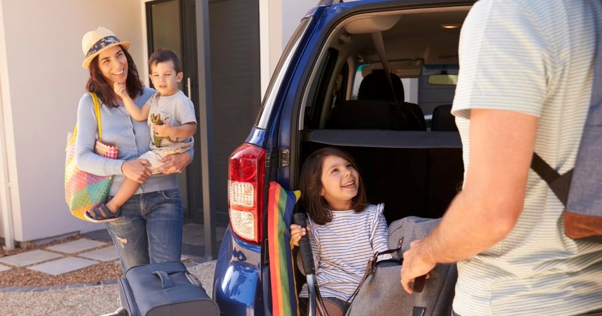 Mom refuses to postpone vacation to Spain after husband claims he's too busy with work to travel, she decides to take the kids and go without him: 'I'd been looking forward to this'