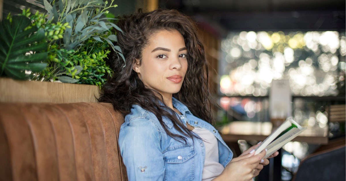 Family ridicules 21-year-old broke college student daughter for declining overseas wedding invite, force her to take care of their 7 geriatric pets: 'This is not free, it still has expenses that will make your life more difficult'