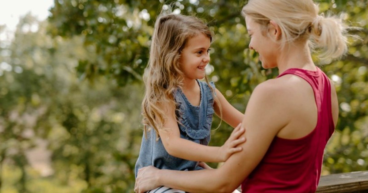 17-year-old refuses to babysit out-of-the-blue for her entitled aunt, mom defends her teen daughter: '[My Aunt doesn't get] to decide what I do with my time.'