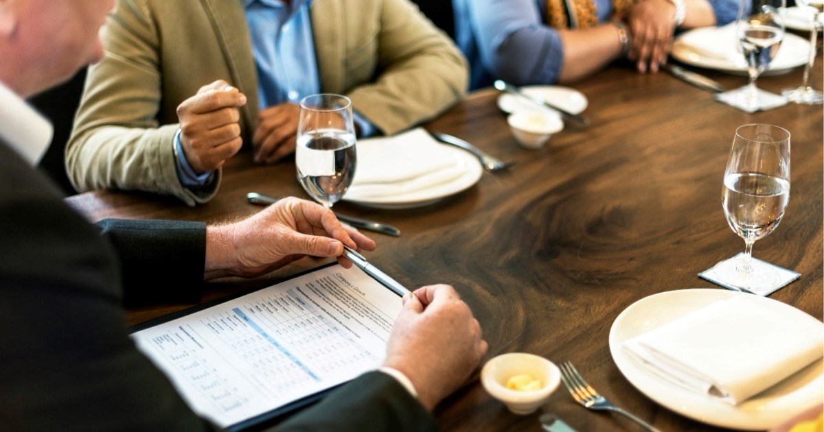 Employee overhears millionaire bosses dreaming about becoming vegetable vendors, giving up their lifestyles: 'I think the “Corporate Dream” is a scam'