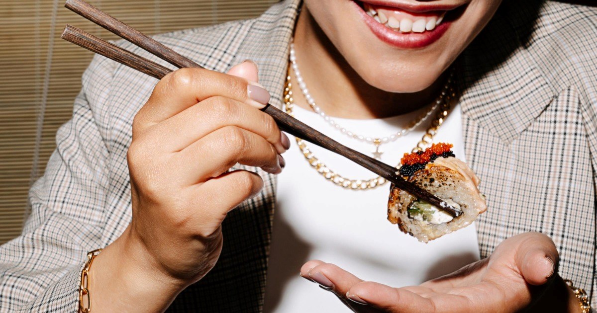 Sushi restaurant regular treats every order like a high-stakes negotiation, dissecting each roll, ingredient, and price before settling on her original: ‘This lady is famous for asking (minimum) 10 questions’