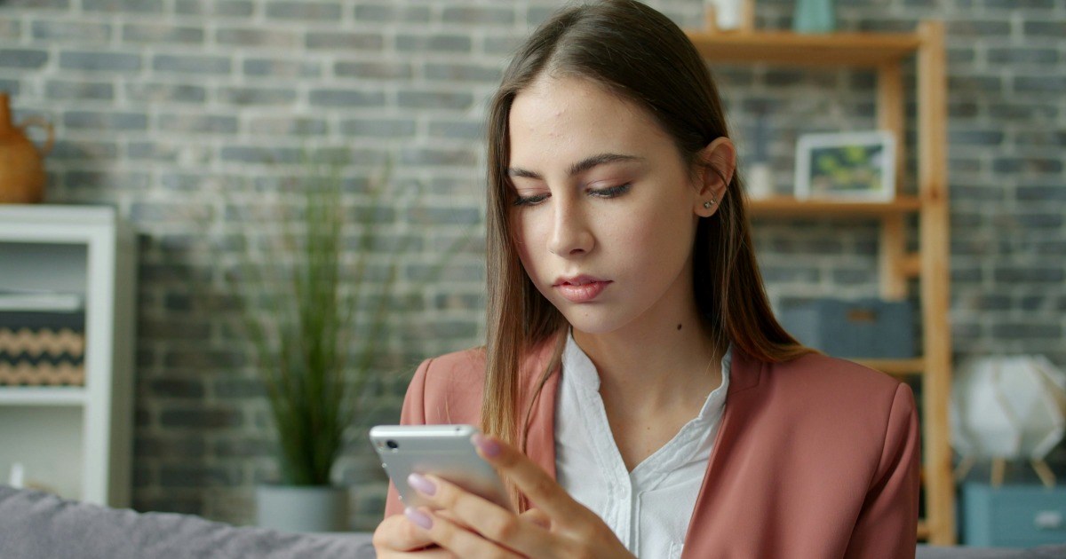 Manager tells $14/hr employee that 'your personal life shouldn't interfere with your availability' after they decline a last-minute Saturday shift
