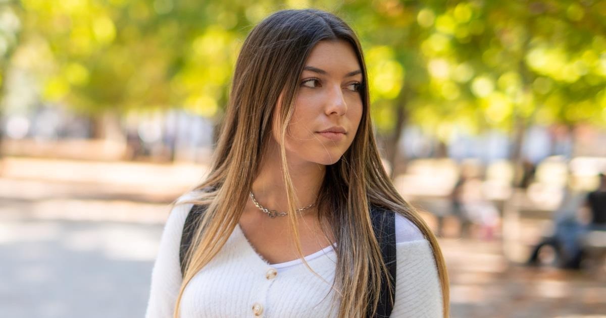 23-year-old making $83k complains about paying her older sister $600 for rent, gets told to live elsewhere: ‘I don’t want to be her crutch anymore'