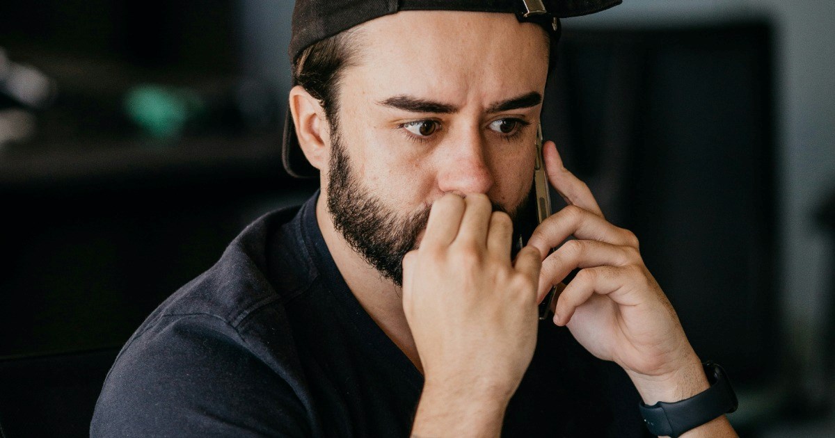 Tampa Guy sells his grandfather's Seiko watch $1,200 on eBay, the buyer swaps it for a fake, and gets a full refund despite perfect documentation