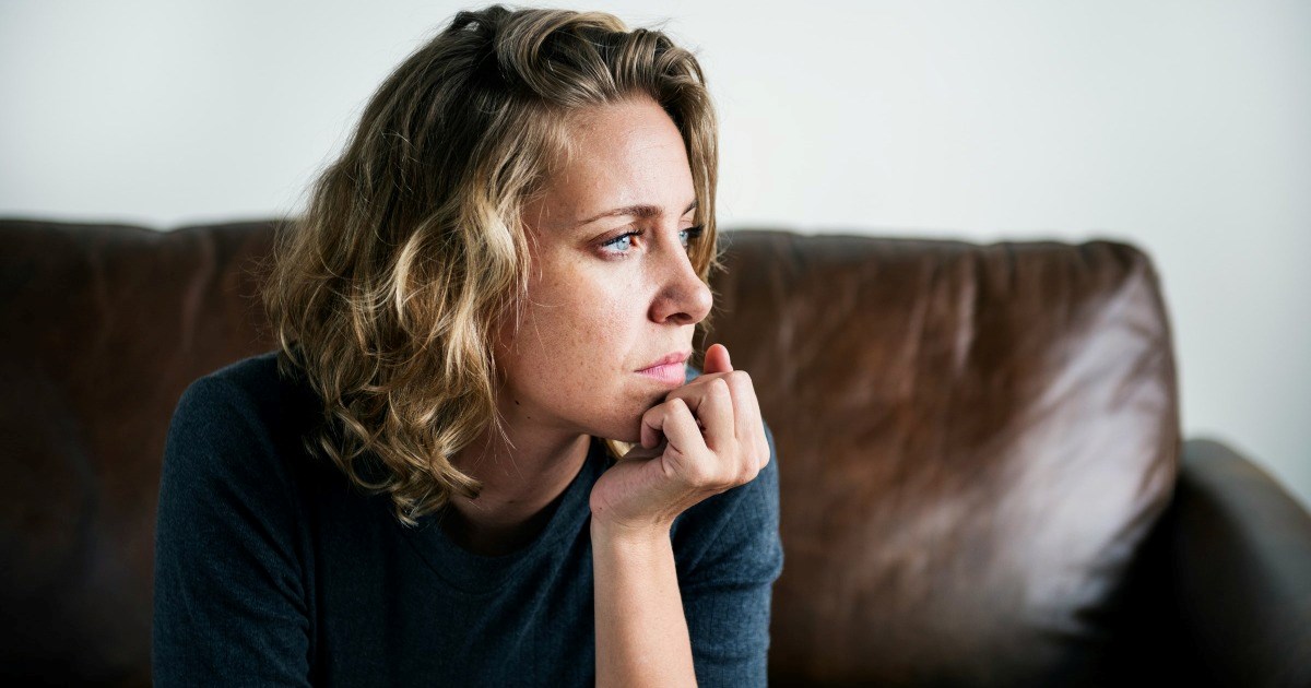 Woman finds out Dylan, her best friend of 20 years fabricated his entire life, confirms it with his family, and decides to quietly fade out rather than confront him