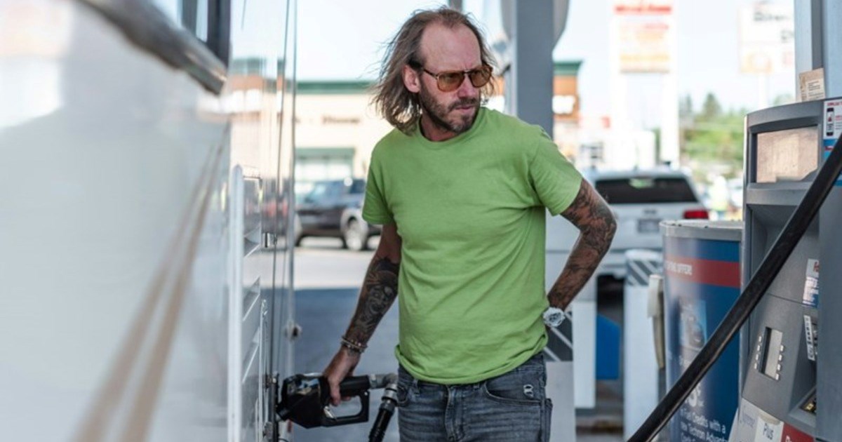 Small-town gas station employee tricks unruly customer into sending his complaint letter to the U.S. President at the actual White House: 'I told him “It's 1600 Pennsylvania Ave, Washington, DC….”'