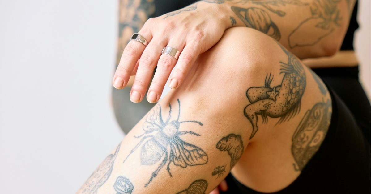 29-year-old considers breaking up with girlfriend over her unsettling new tattoo: 'It is killing the mood for lack of a better term'