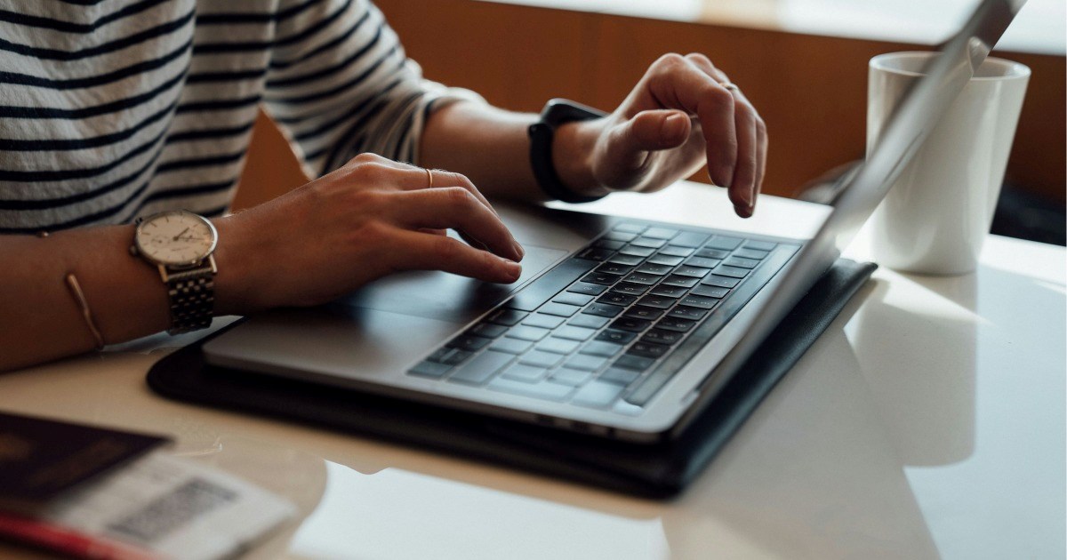 'Asynchronous' boss continually pings employee all day, gets offended when they take more than 5 seconds to respond