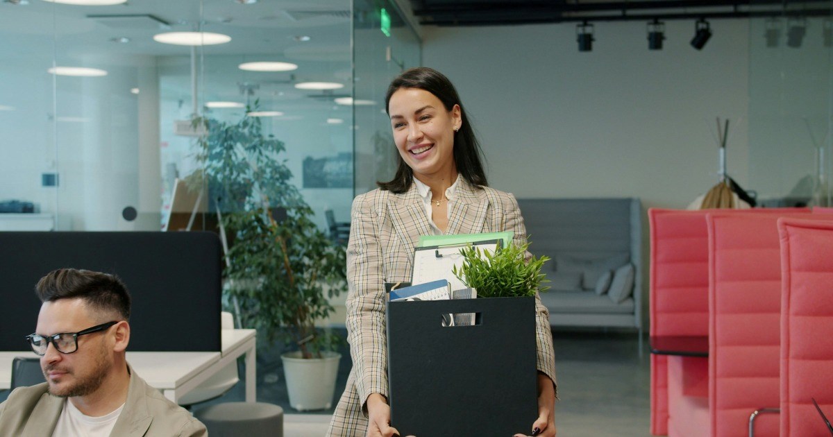 Employee gets offer from rival company, decides to take the job, until current company gets word of it and demands employee stay: ‘Please be joking'