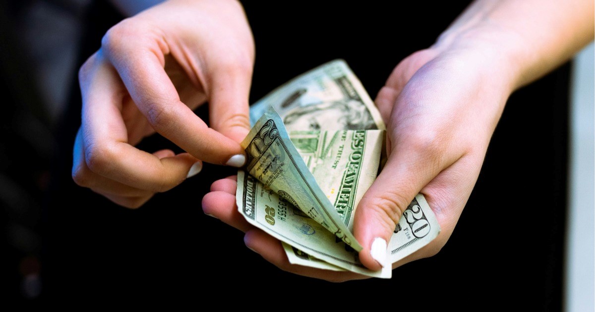 Boss refuses to admit they underpaid employee after they quit, then proceeds to blame them for their lack of empathy for the business: ‘The working conditions are not sustainable’