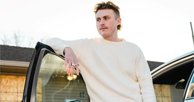 Sister: spends entire inheritance. Also sister: "so anyway now your inherited car is also mine..." Brother disagrees and refuses to be his sister's full-time Uber