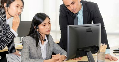 'One person regularly takes 50-minute lunch, another person leaves 30 minutes early': Employee is punished for doing his job efficiently while coworkers cheat the system