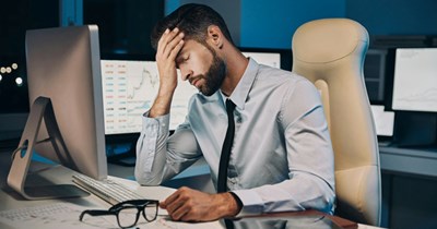 Employee works 60 hour weeks only for promotion to go to director's brother-in-law, fears getting fired when he reduces hours down to 40: 'I increased productivity by 3x'