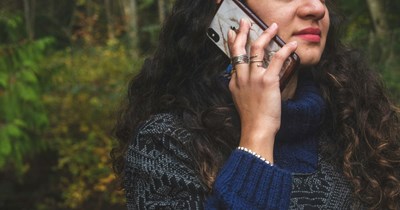 'I’m not going to wake up at 8am just to make sure someone doesn’t need their shift covered that day': Coworker sets boundaries with colleagues, they call her out for not covering on her day off