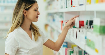 Pharmacy continually schedules worker for 11-8 and Saturday shifts despite them only being available weekday mornings: 'You need to nip this in the bud'