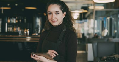 Company charges $40 for company gear, forbids workers from wearing it on the job