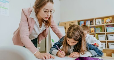 4th-grade teacher gives student 50% on a test, despite her getting 92% of the answers correct, because she used 'old math' her dad taught her