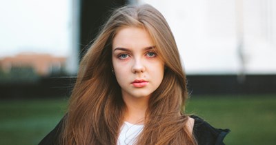 16-year-old not invited to a family friend's wedding, but is still expected to lend her $600 chocolate fountain: ‘I’m not close to any of them’