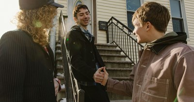 Apartment neighbor successfully builds a social structure that puts the blame on others, one tenant stands up: ‘The energy [has] shifted.’